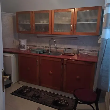 Varker In The Center Of Apartment Sopron