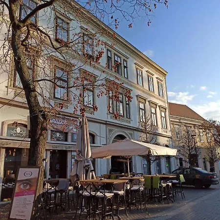 Várker In The Center Of